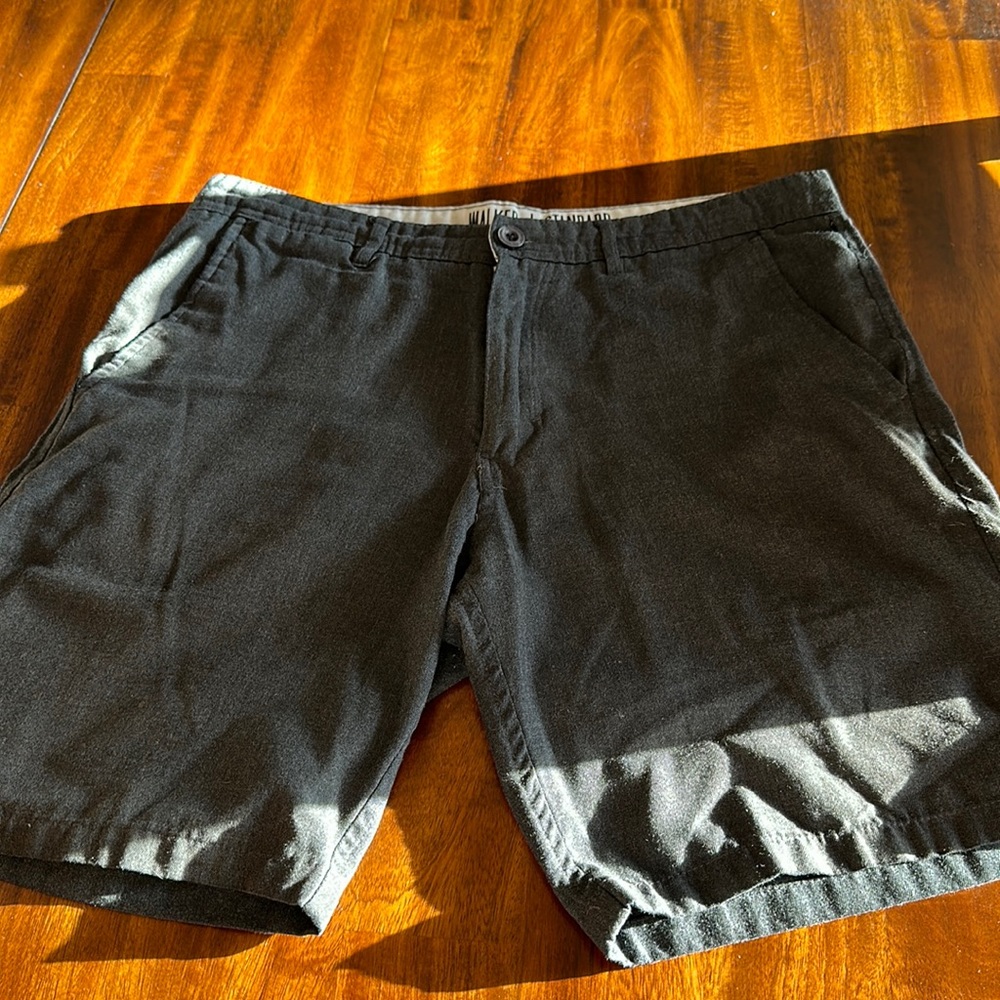 Men’s Freeworld Clothing Co Size 31